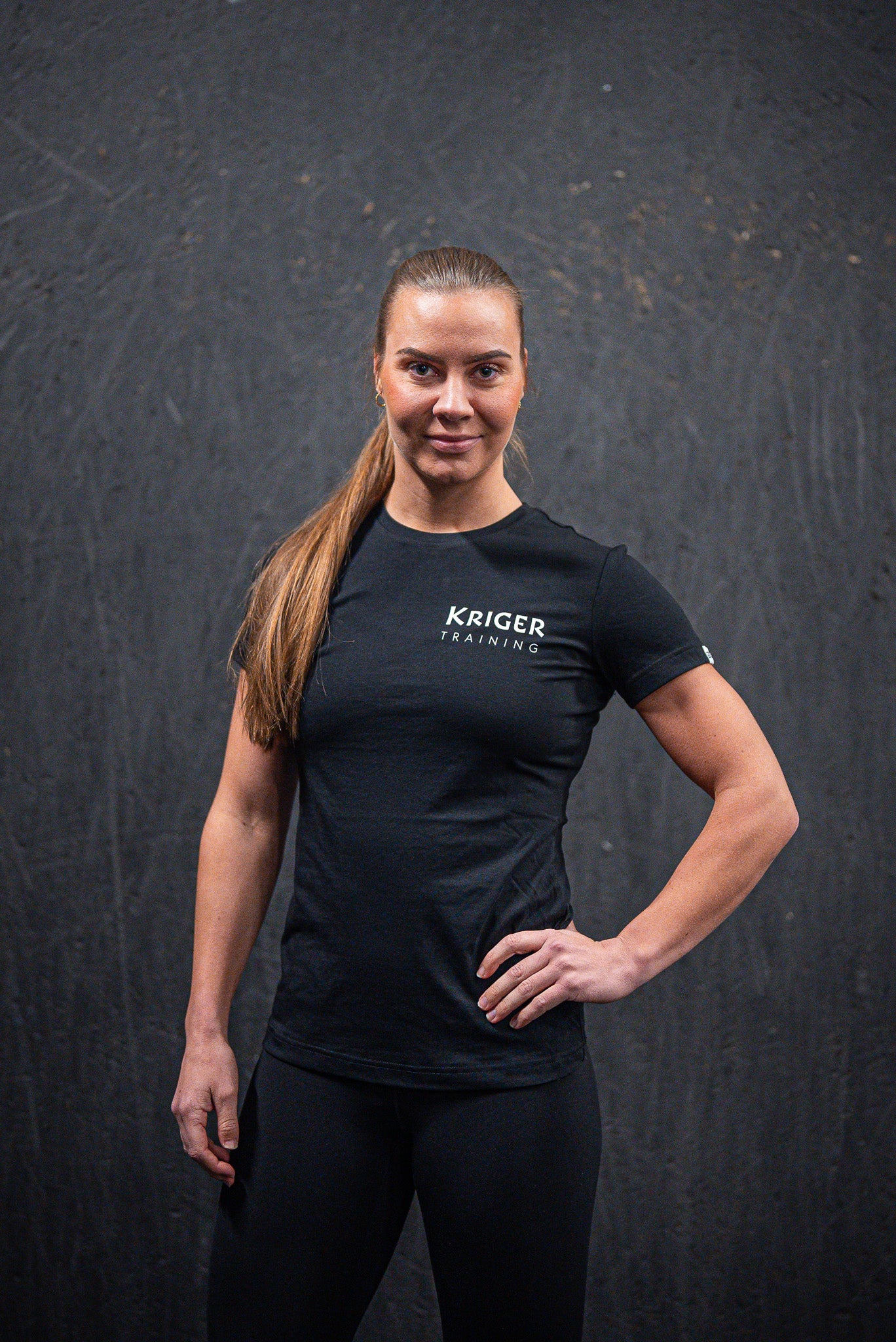Kriger Womans Tee (Black)