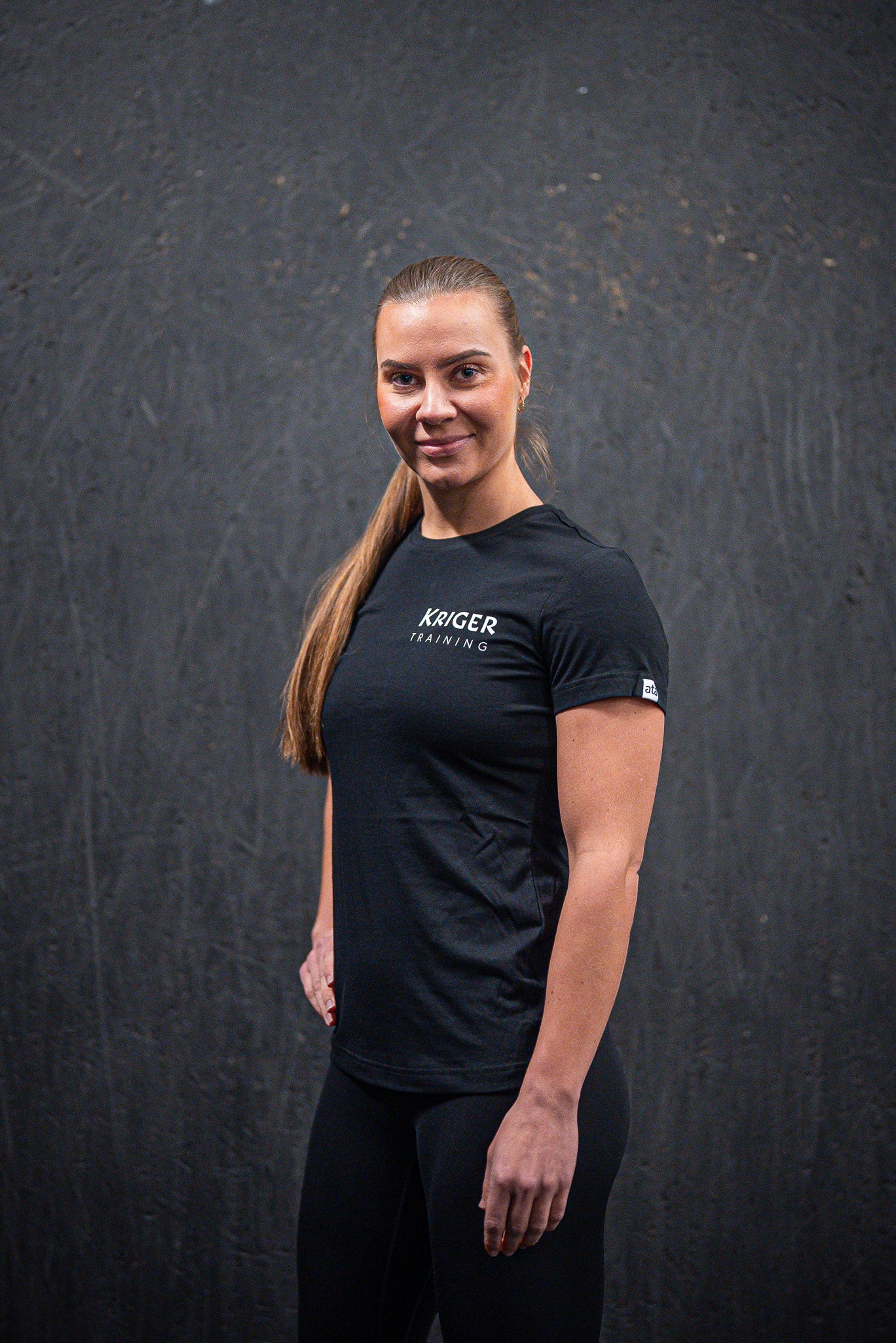 Kriger Womans Tee (Black)