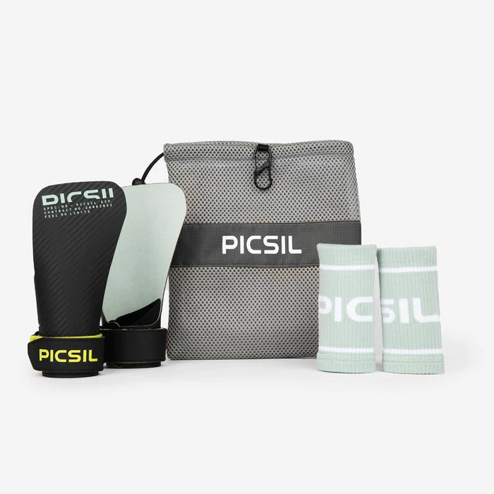 Picsil Hawk Grips (Moonless)