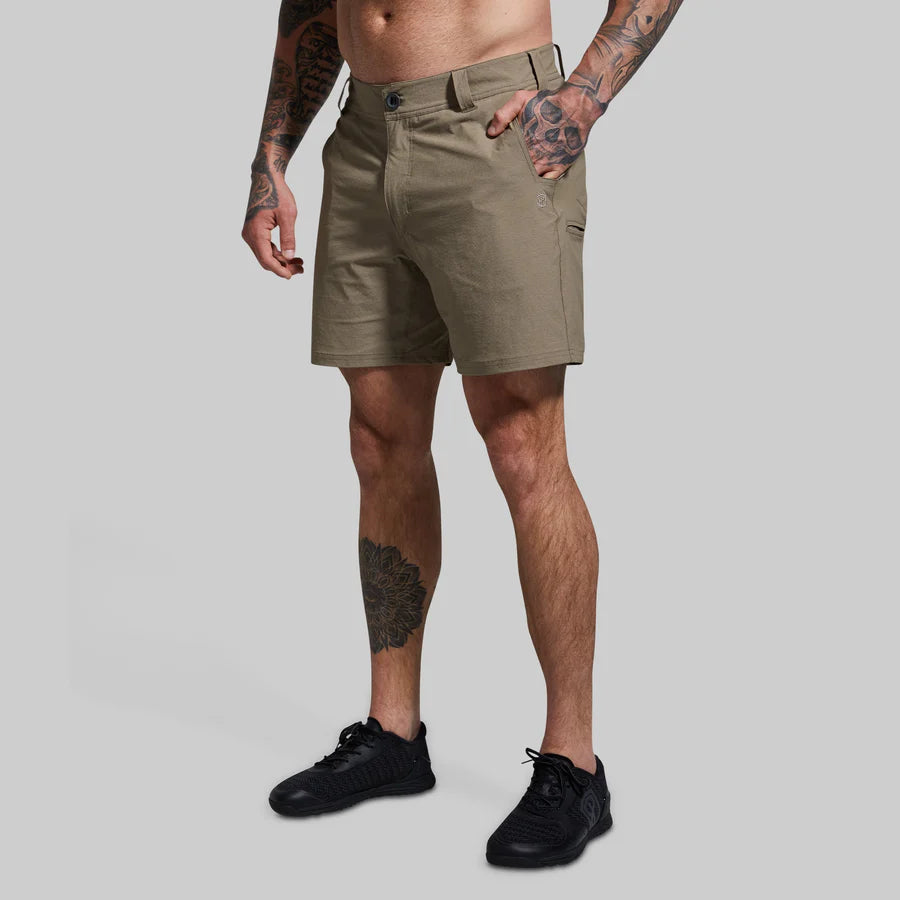 Born Primitive - Traverse Short 7" (Size 32)