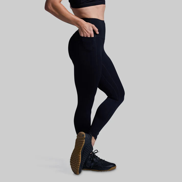 Born Primitive - Your Go To 7/8 Legging 2.0 Black w pockets